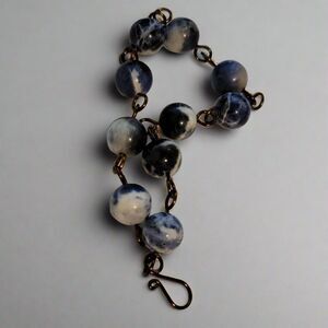 Handmade Sodalite Bead Bracelet – Natural Gemstone Jewelry